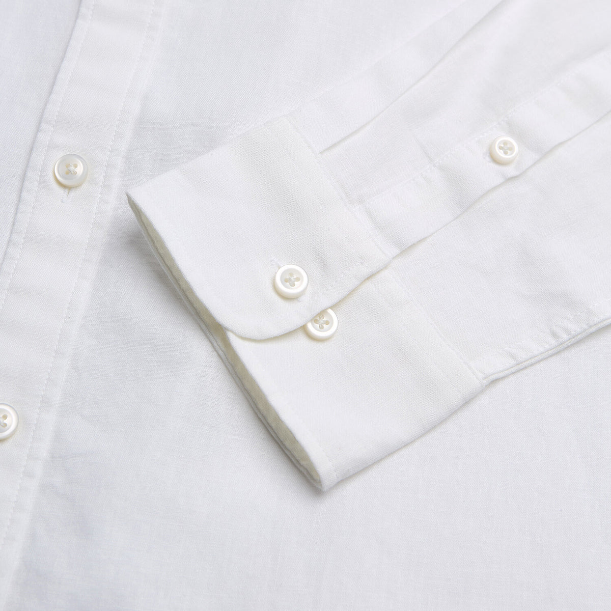 ID_01046233002_01_1_2_6_1500_1500.jpg;color:Signature White