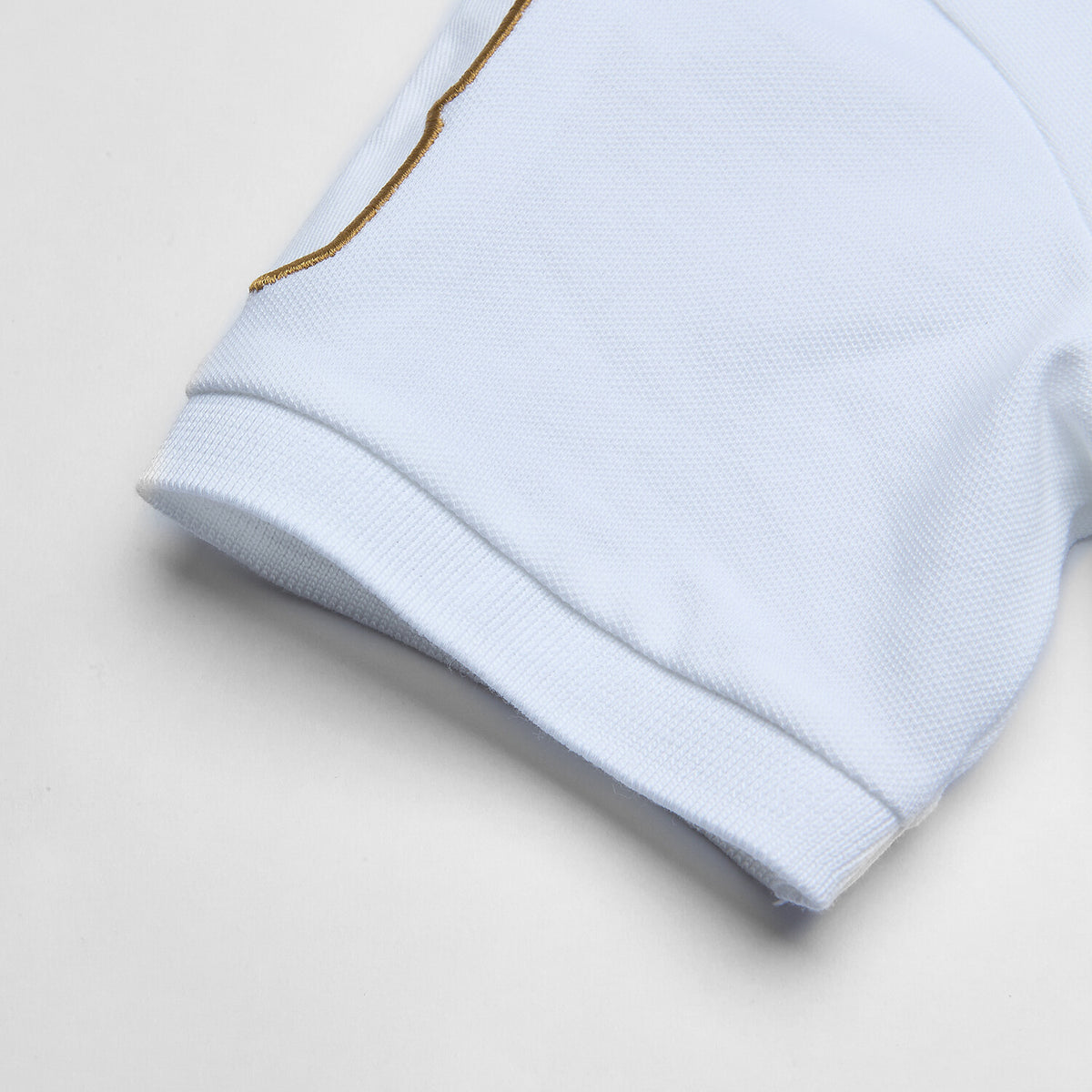 ID_03016210001_01_1_2_6_1500_1500.jpg;color:Signature White