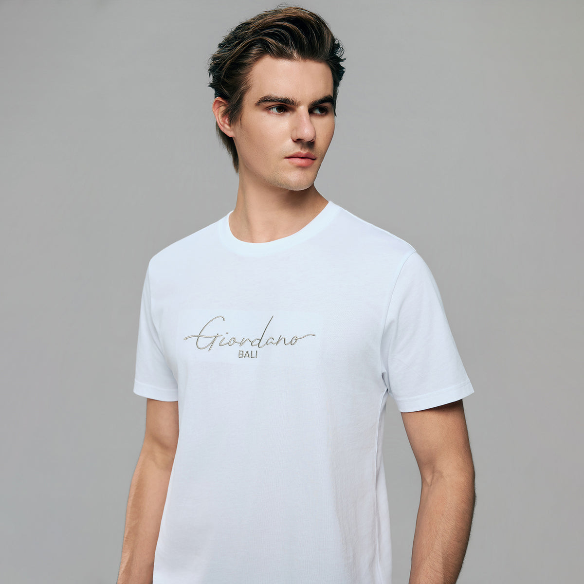 ID_01096392001_01_2_1_4_1500_1500.jpg;color:Signature White