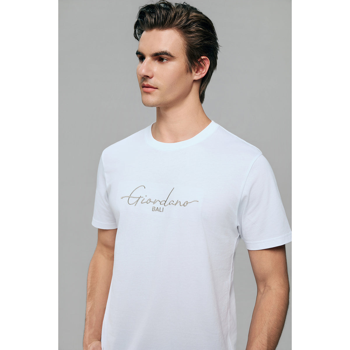 ID_01096392001_01_2_1_5_1500_1500.jpg;color:Signature White