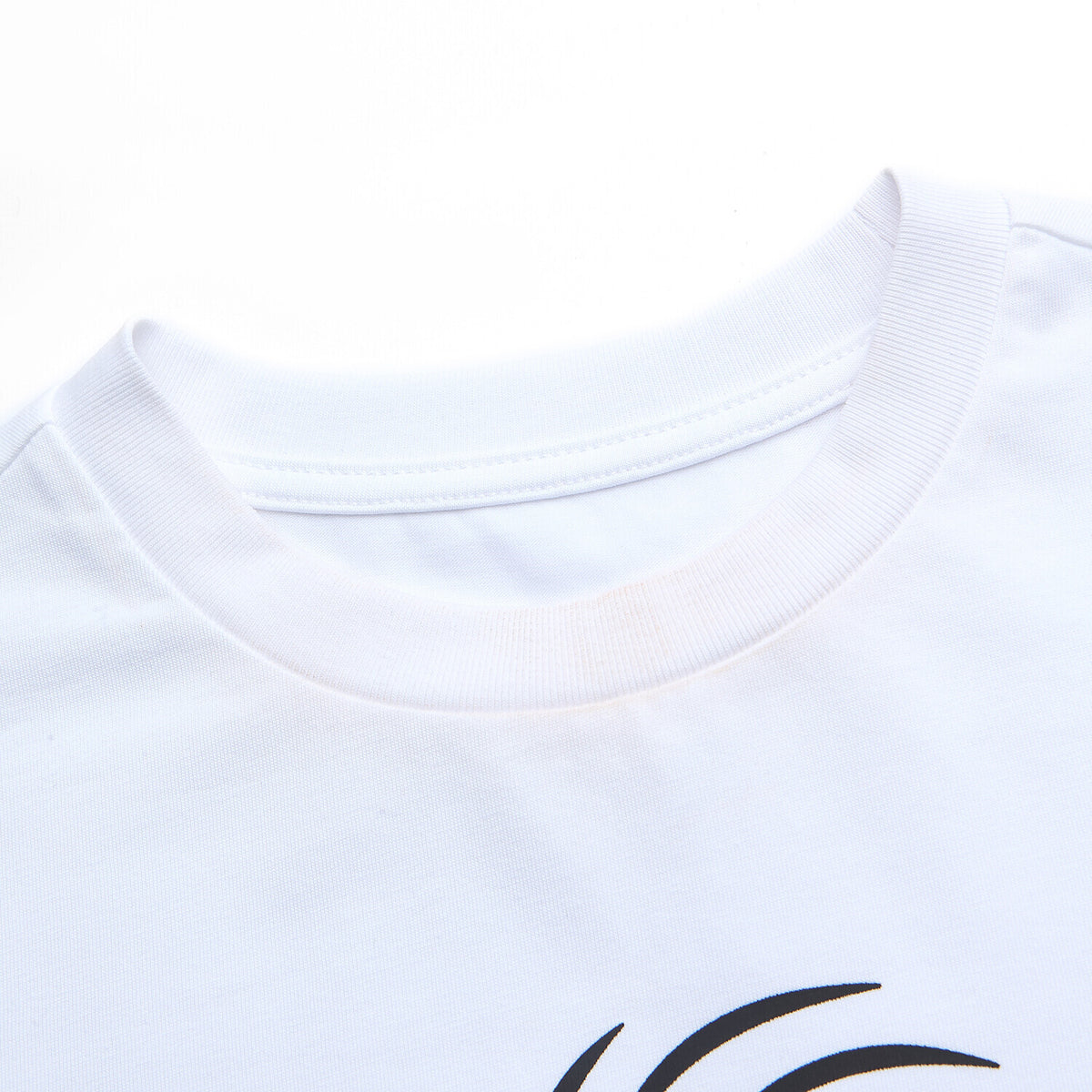 ID_03086418001_ID01_1_2_5_1500_1500.jpg;color:Signature White