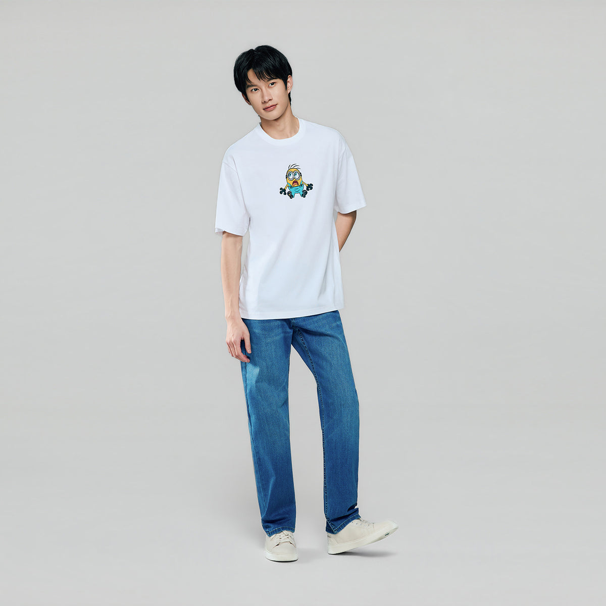 ID_01096190001_ID01_2_1_1_1500_1500.jpg;color:Signature White
