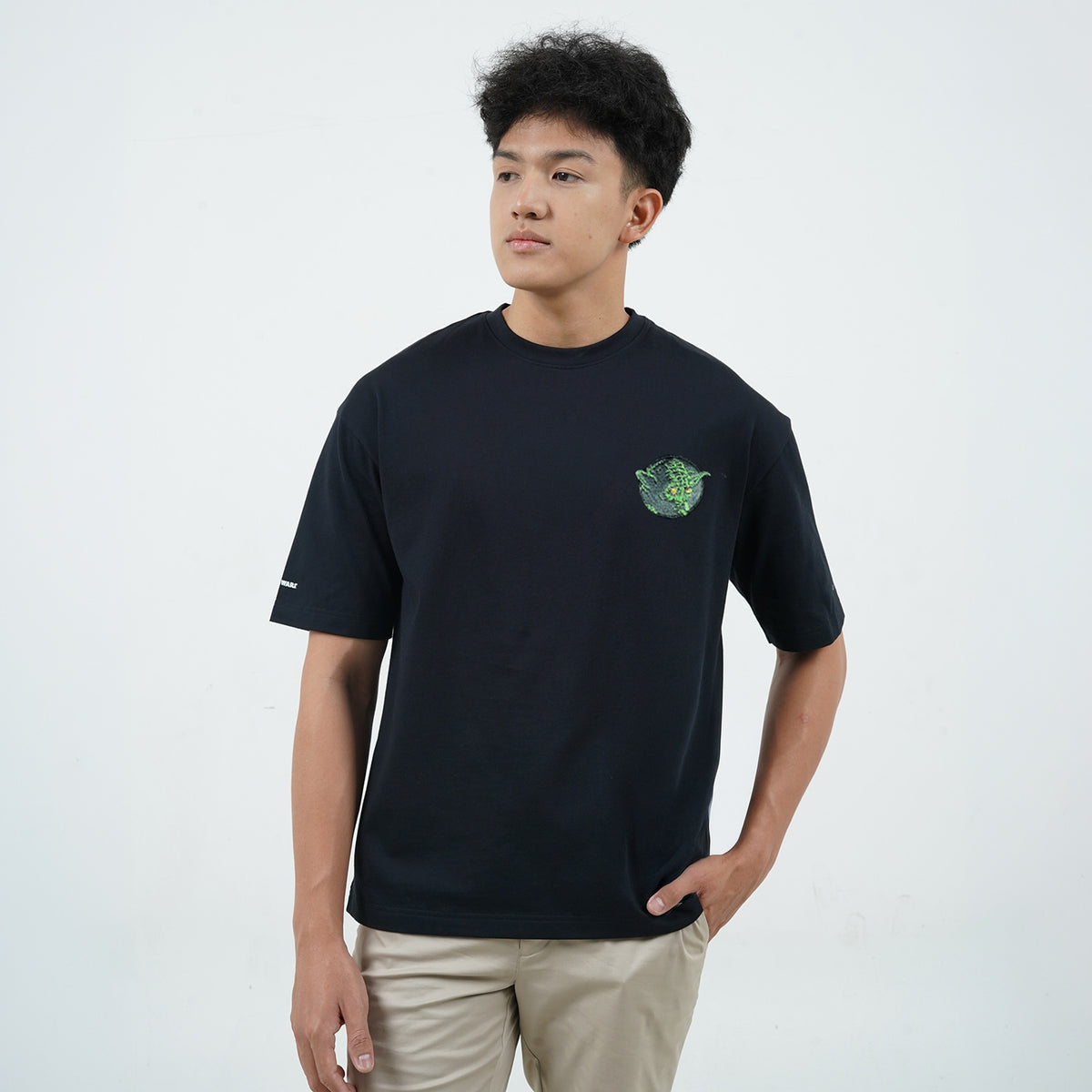 ID_01096381001_ID09_2_1_3_1500_1500.jpg;color:Signature Black