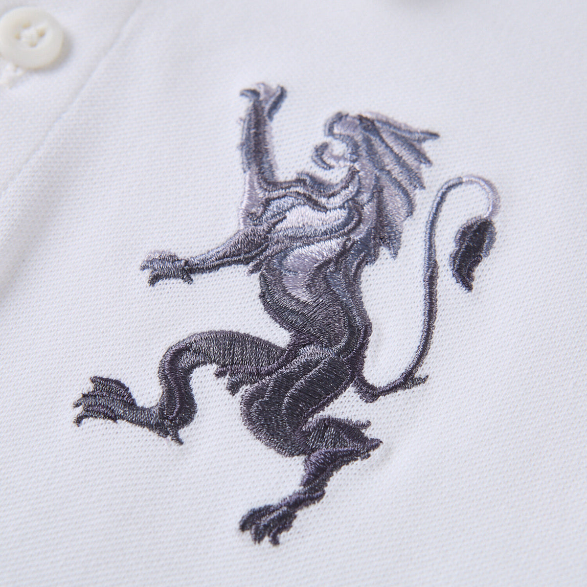 ID_03016222001_RW01_1_2_6_1500_1500.jpg;color:Signature White