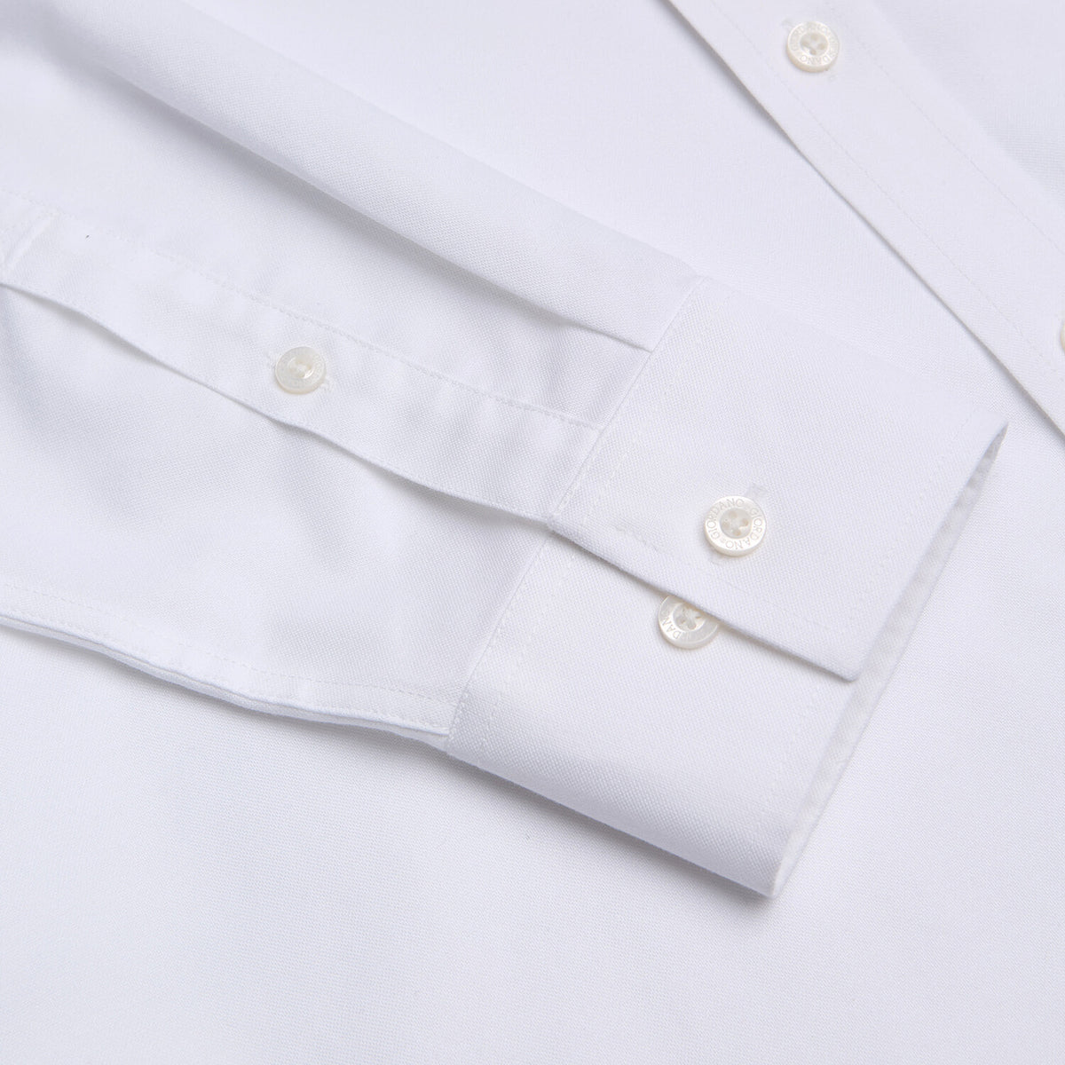 ID_01046023002_RW01_1_2_6_1500_1500.jpg;color:Signature White