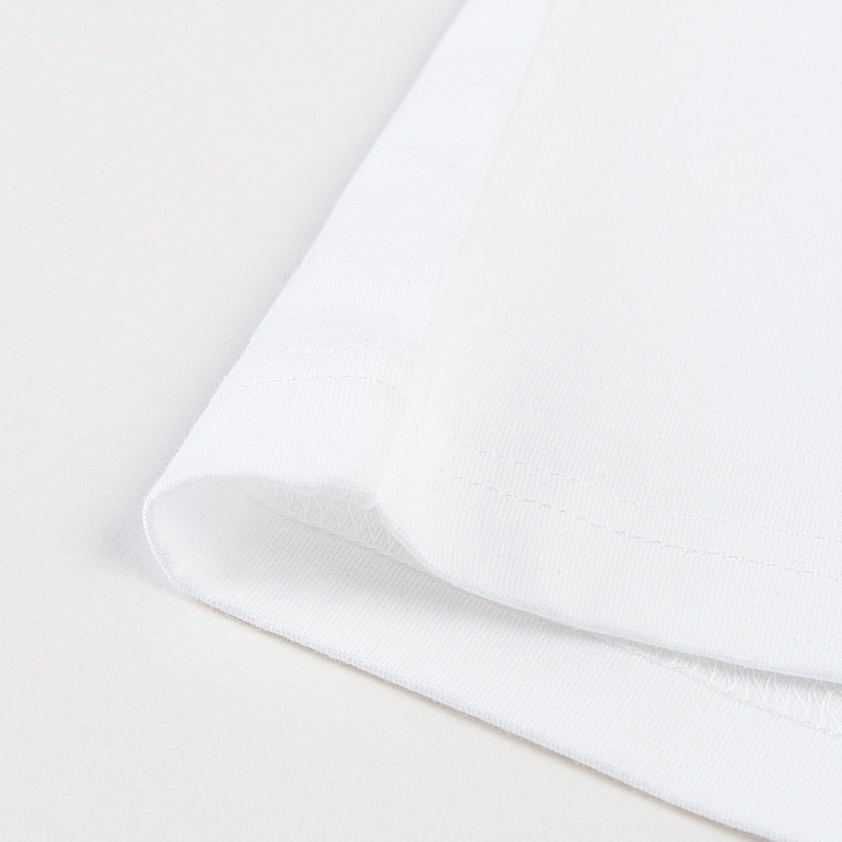 ID_01026250002_RW01_1_2_8_1500_1500.jpg;color:Signature White
