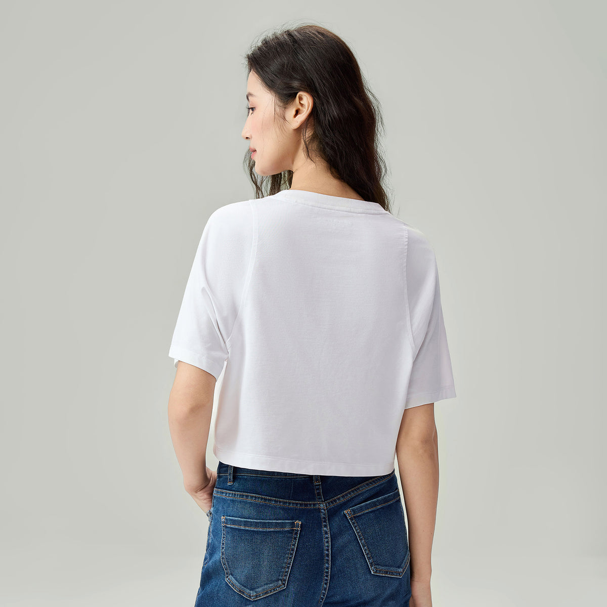 ID_05326294001_RW01_2_0_7_1500_1500.jpg;color:Signature White