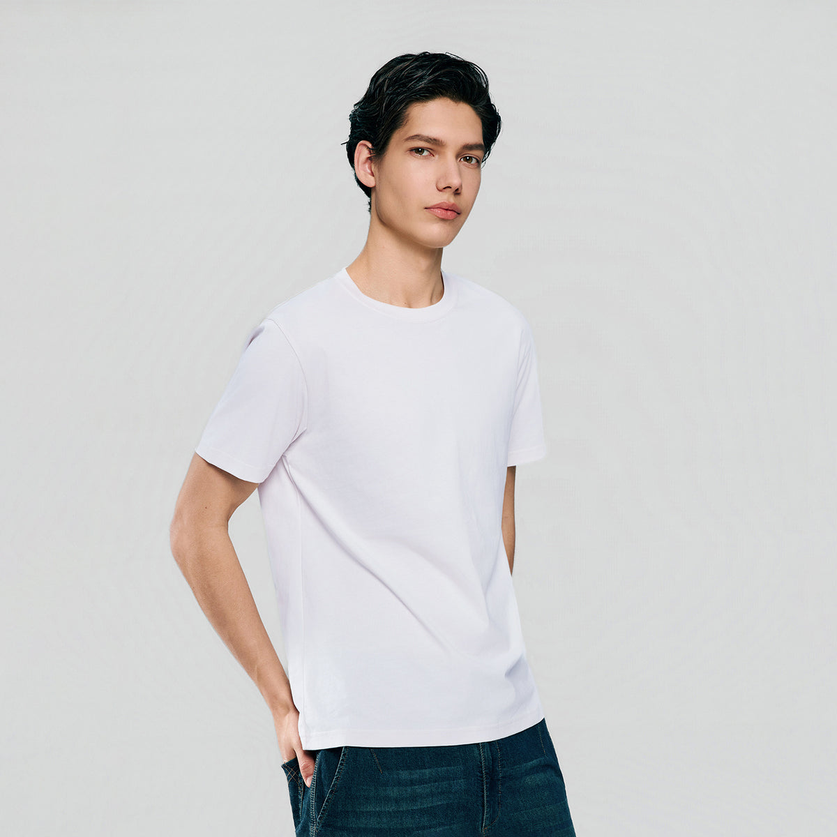 ID_01026250002_RW01_2_1_2_1500_1500.jpg;color:Signature White