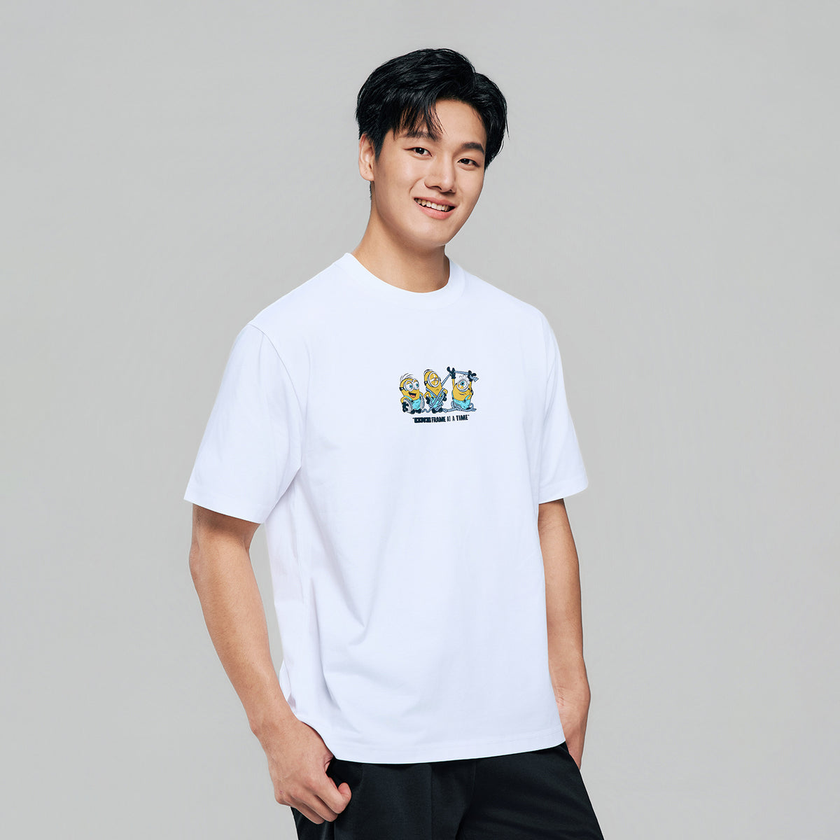 ID_01096186001_RW01_2_1_4_1500_1500.jpg;color:Signature White