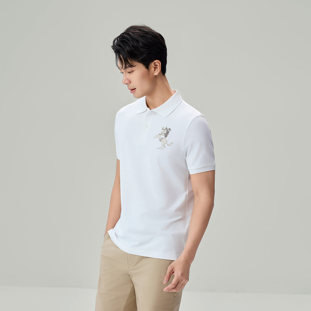 ID_01016210002_RW01_2_1_4_1500_1500.jpg;color:Signature White