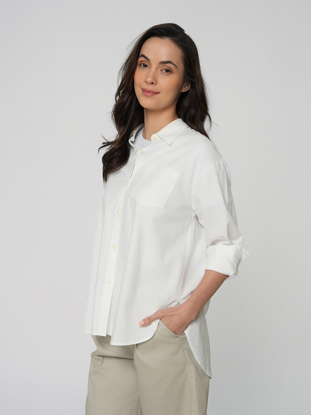 ID_05346010001_RW01_3_0_4_1290_1720.jpg;color:Signature White