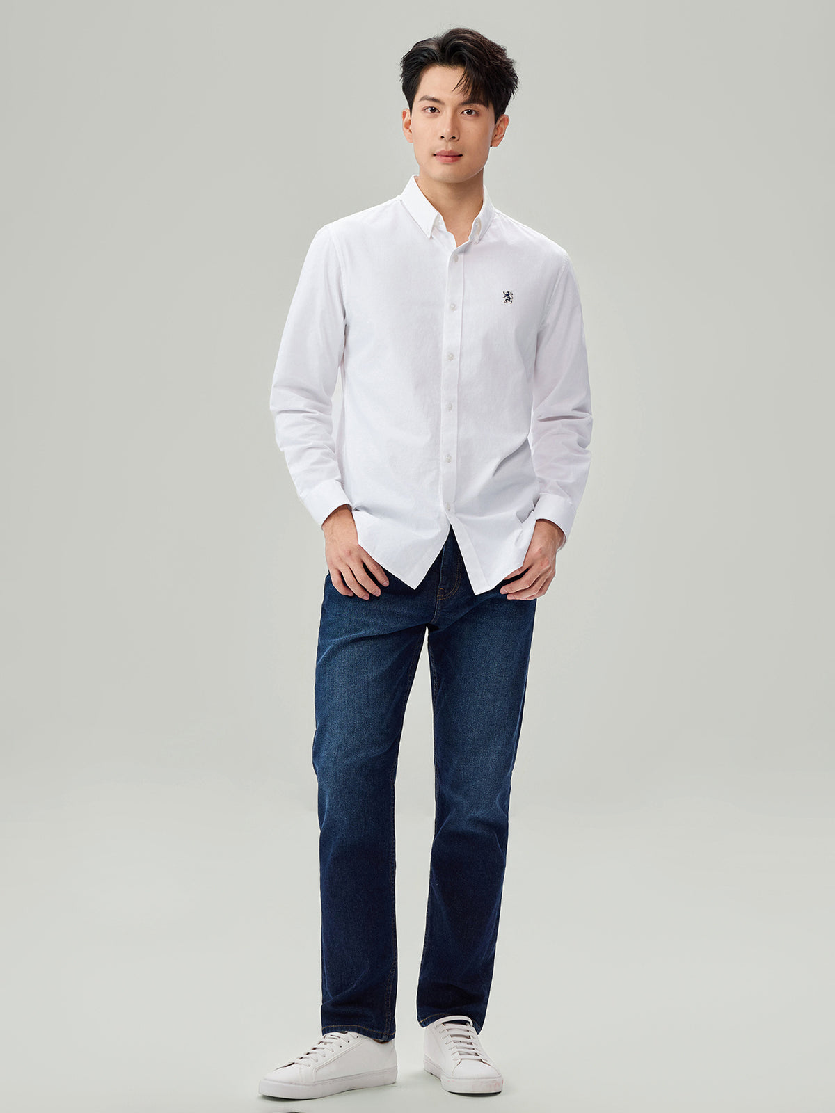 ID_01046073001_RW01_3_1_1_1290_1720.jpg;color:Signature White