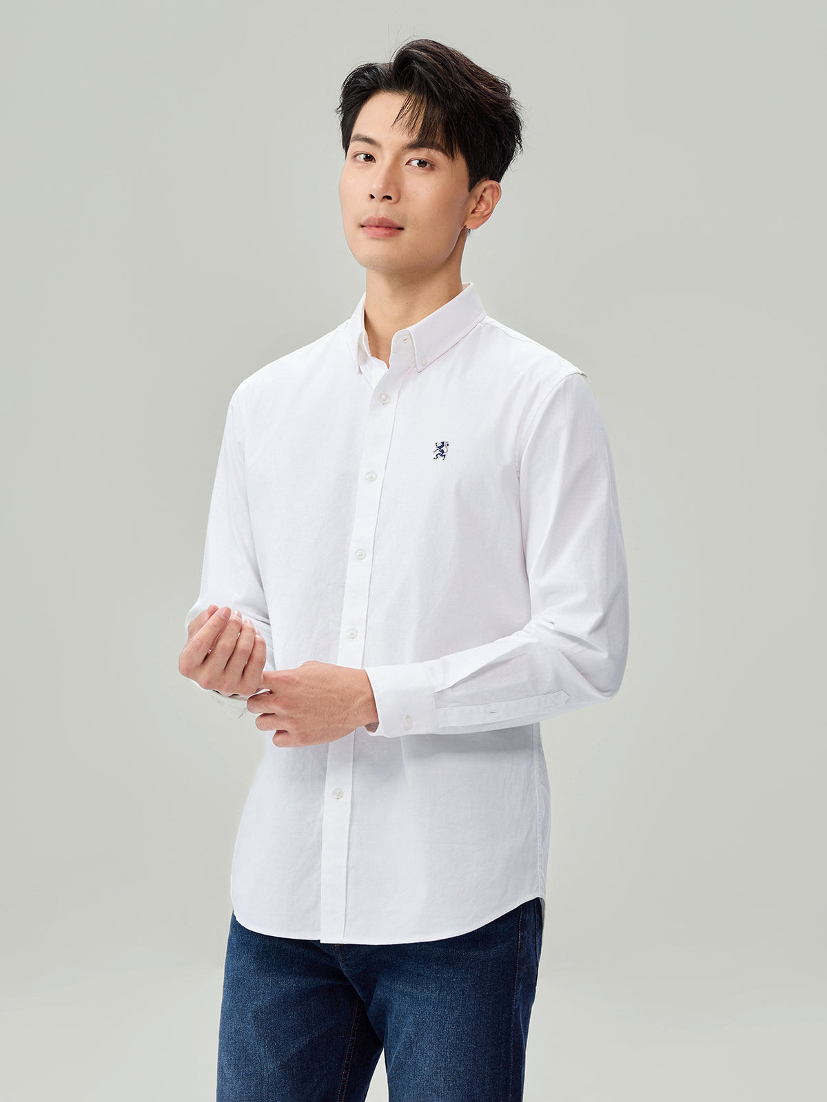 ID_01046073001_RW01_3_1_2_1290_1720.jpg;color:Signature White