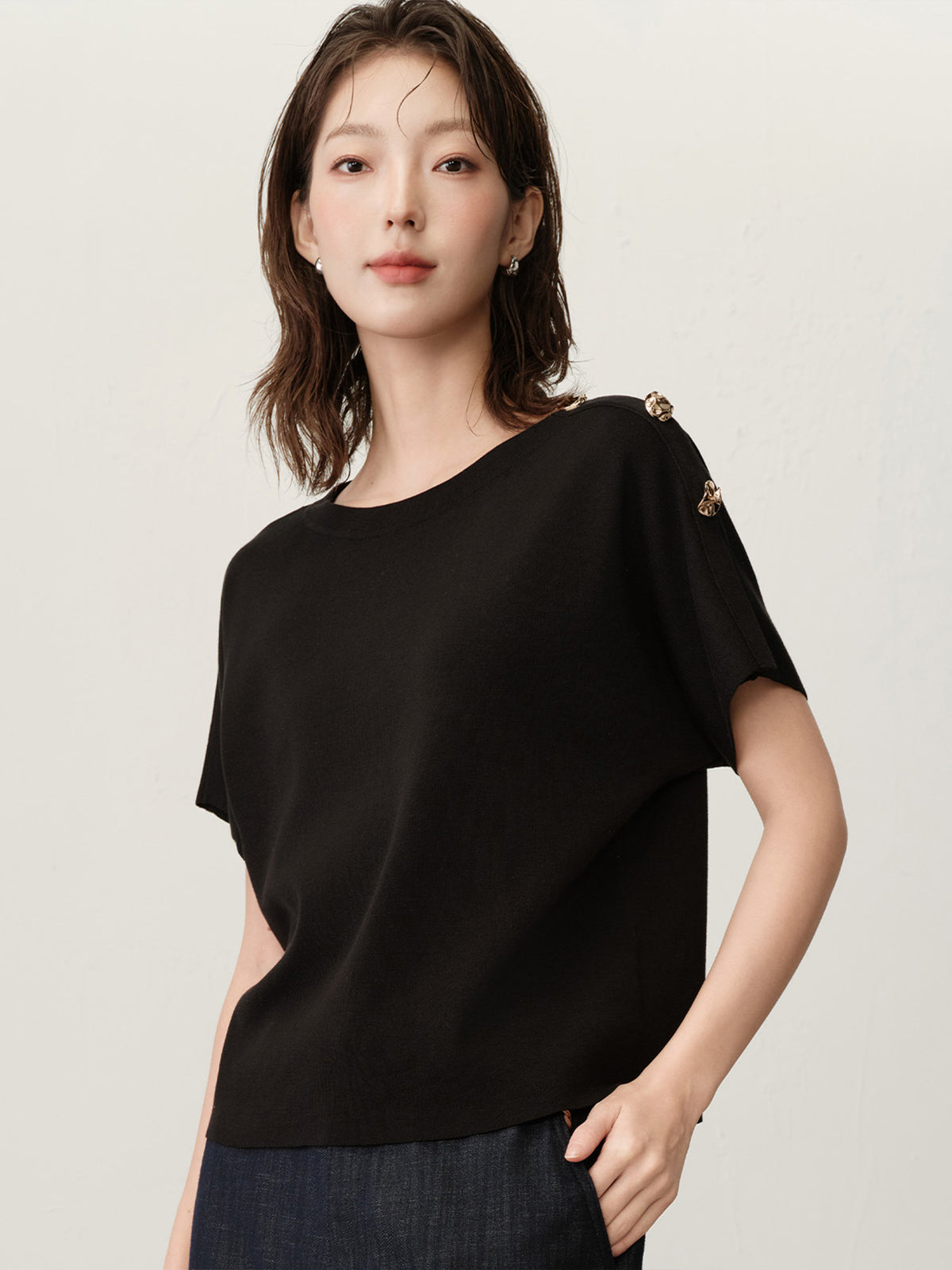 ID_02356504003_RW02_3_0_2_1290_1720.jpg;color:Black