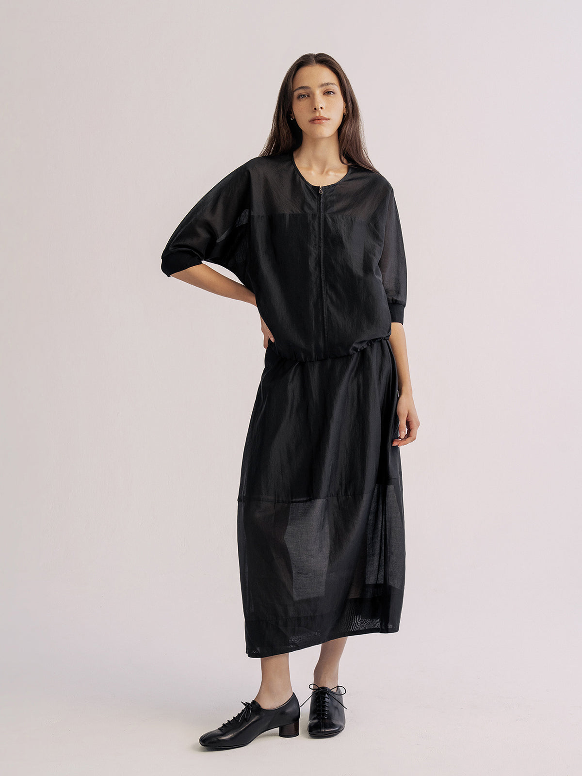 ID_02466502003_RW02_3_0_3_1290_1720.jpg;color:Black