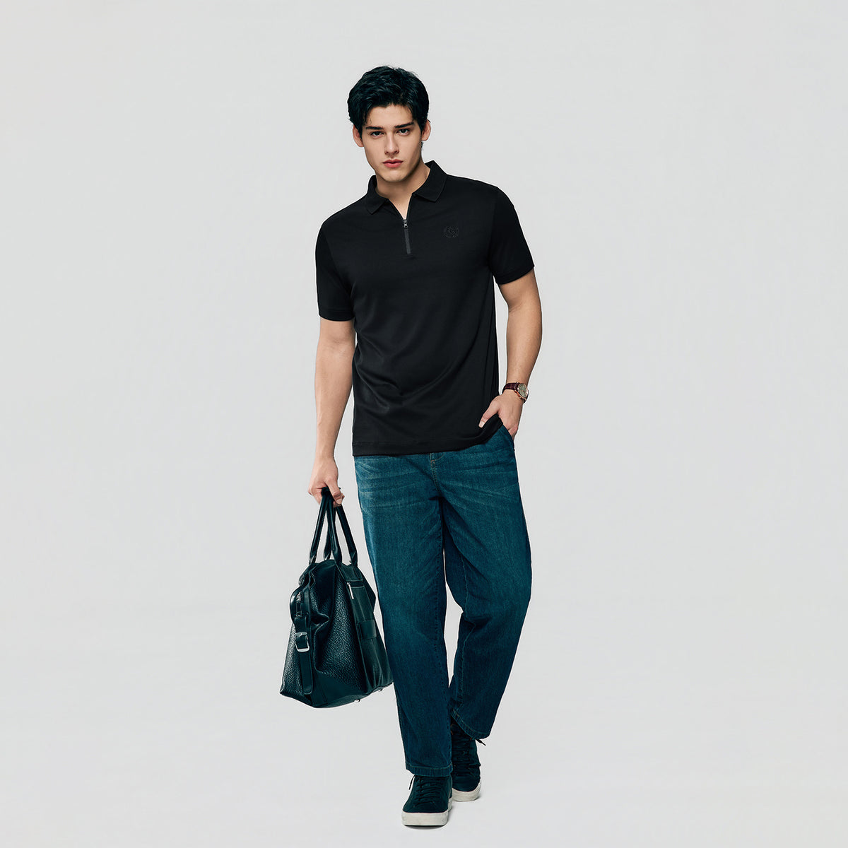 ID_01016084001_RW09_2_1_1_1500_1500.jpg;color:Signature Black