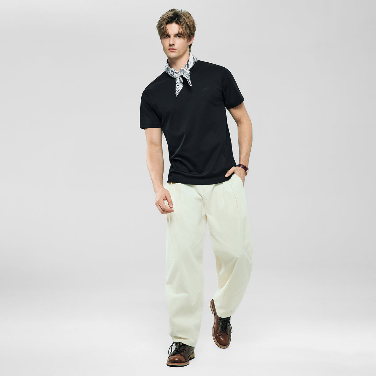 ID_01026802002_RW09_2_1_2_1500_1500.jpg;color:Signature Black