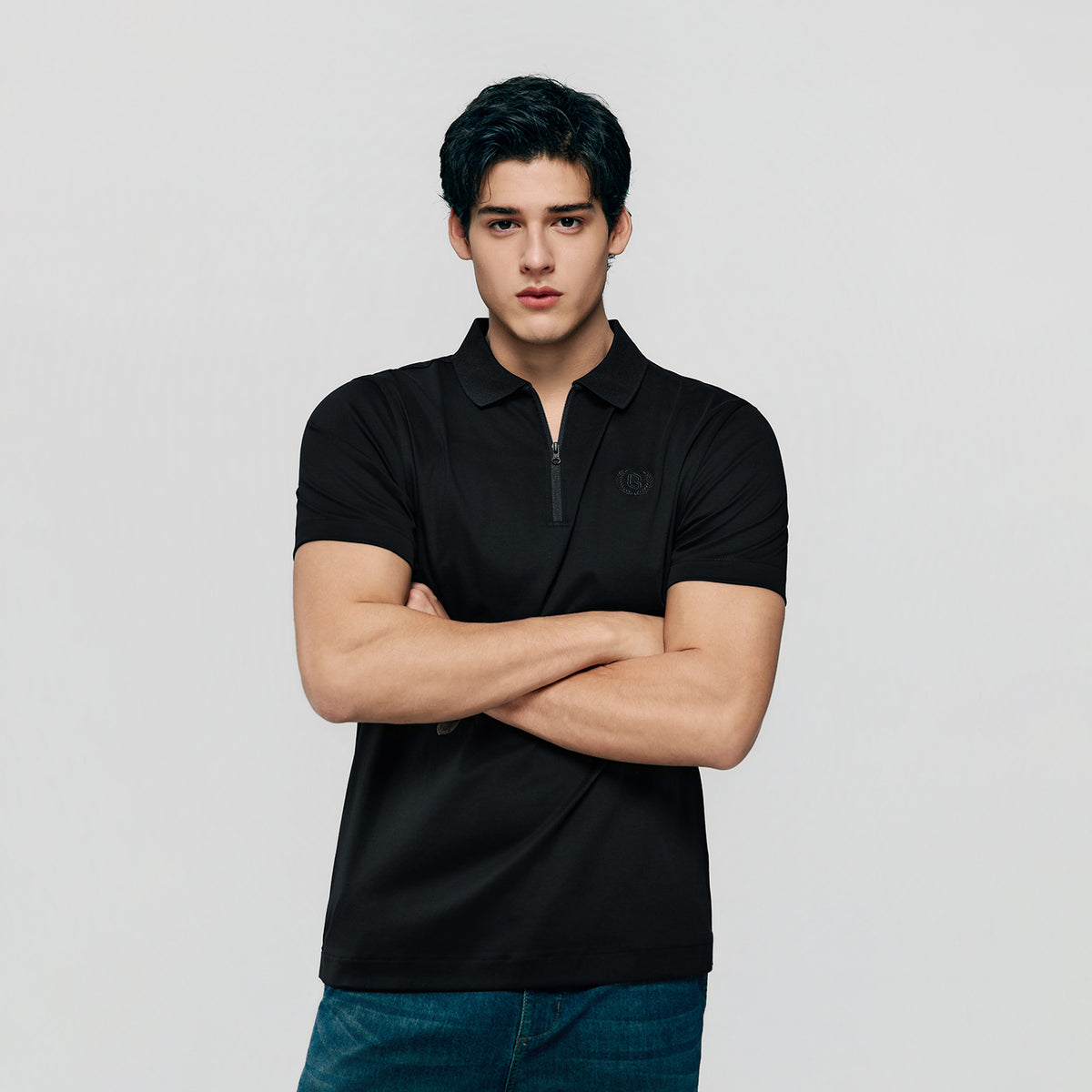 ID_01016084001_RW09_2_1_2_1500_1500.jpg;color:Signature Black