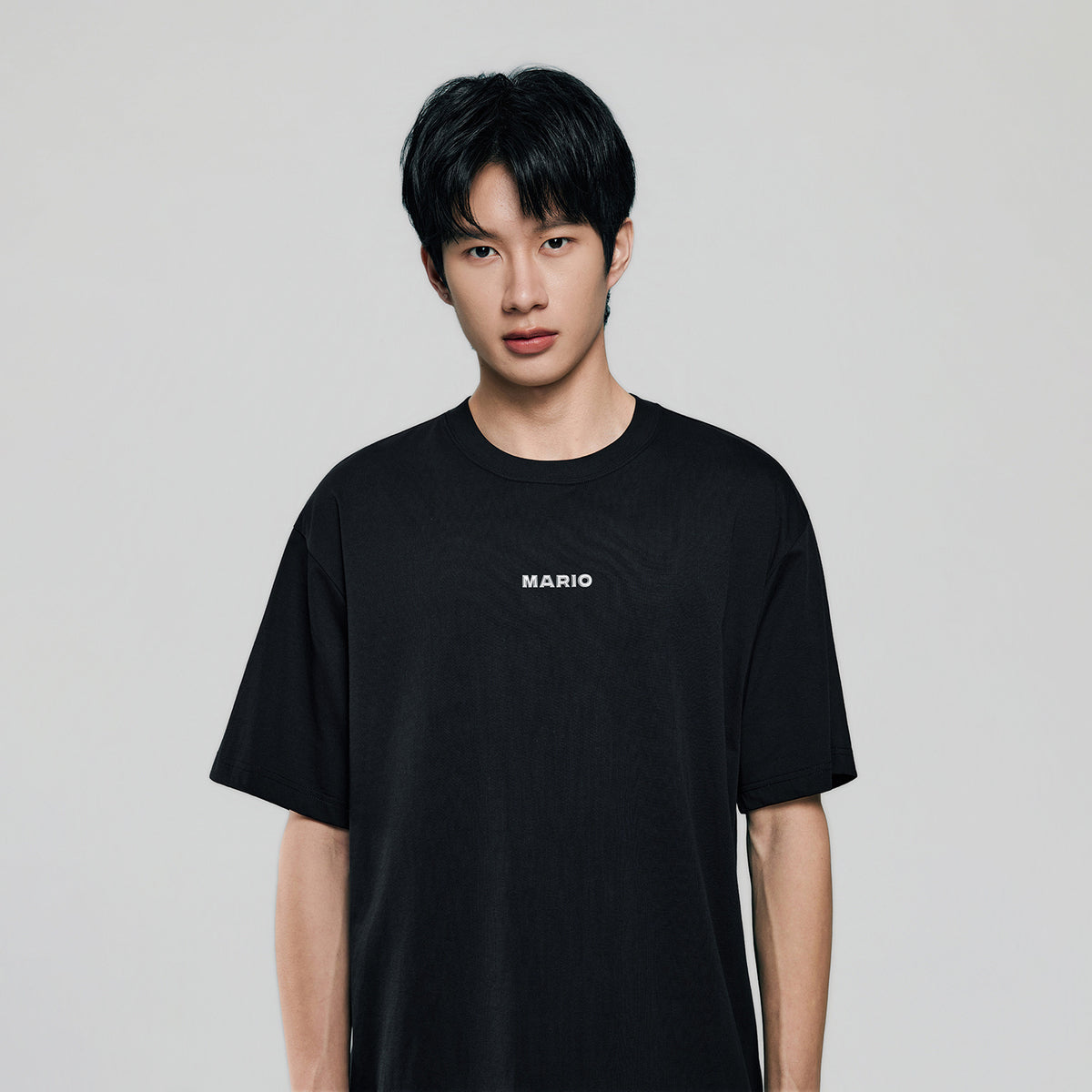 ID_01096194001_RW09_2_1_4_1500_1500.jpg;color:Signature Black