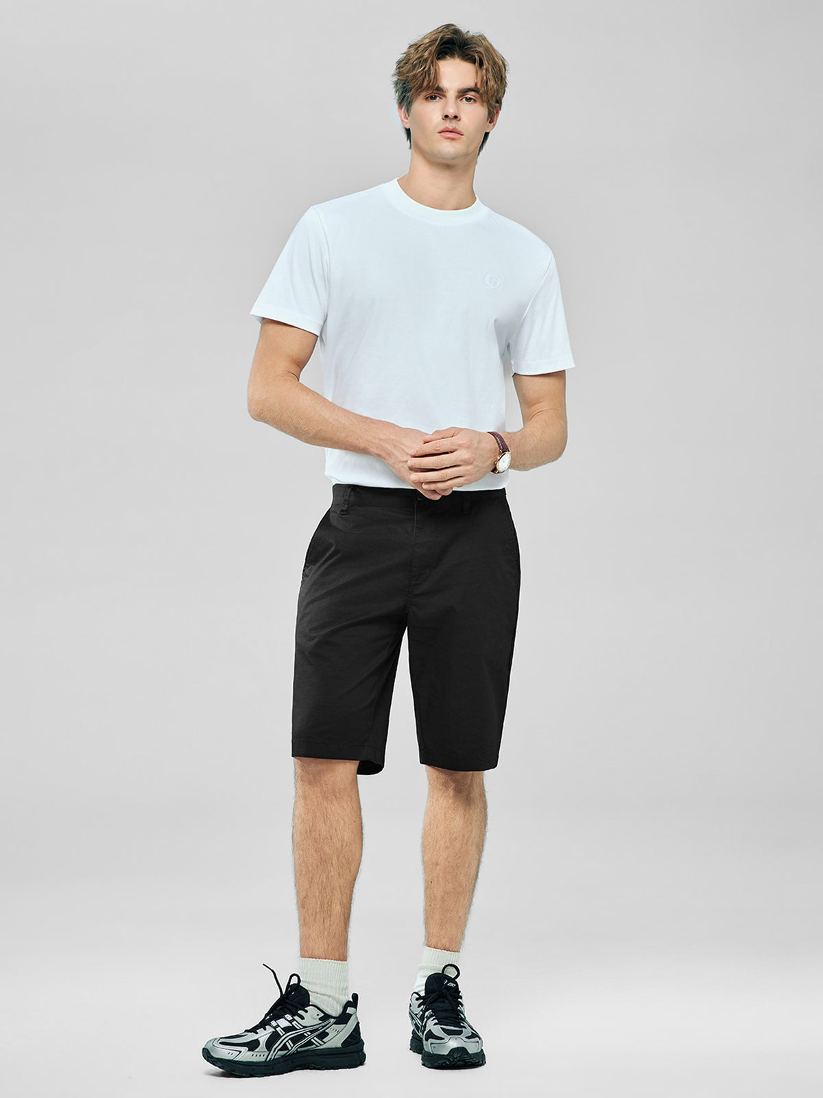 ID_01106255001_RW09_3_1_1_1290_1720.jpg;color:Signature Black