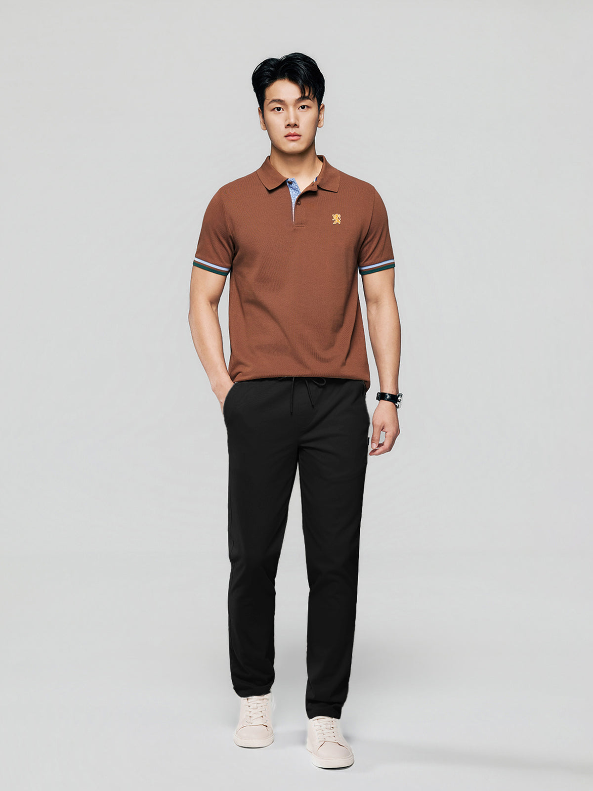 ID_01116054002_RW09_3_1_1_1290_1720.jpg;color:Signature Black