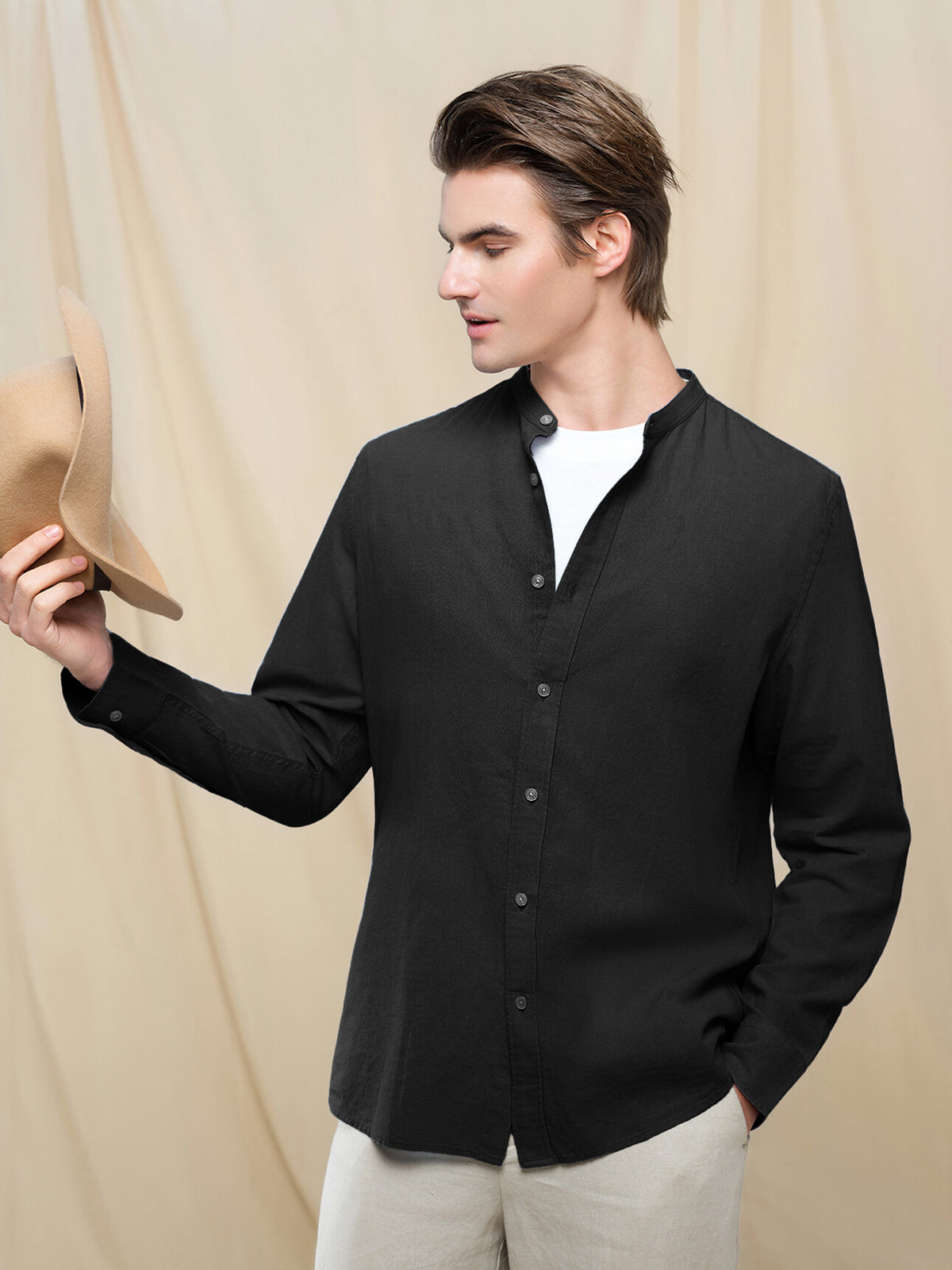 ID_01046233002_RW09_3_1_3_1290_1720.jpg;color:Signature Black