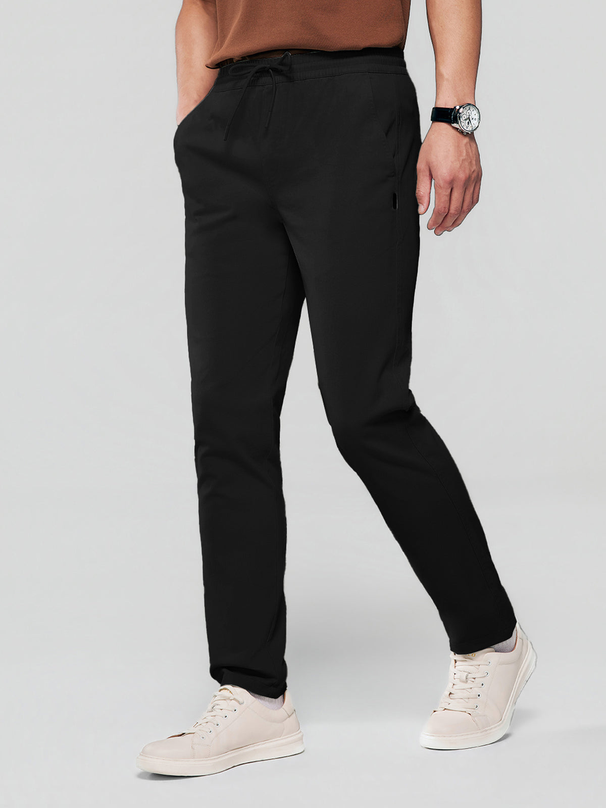 ID_01116054002_RW09_3_1_3_1290_1720.jpg;color:Signature Black