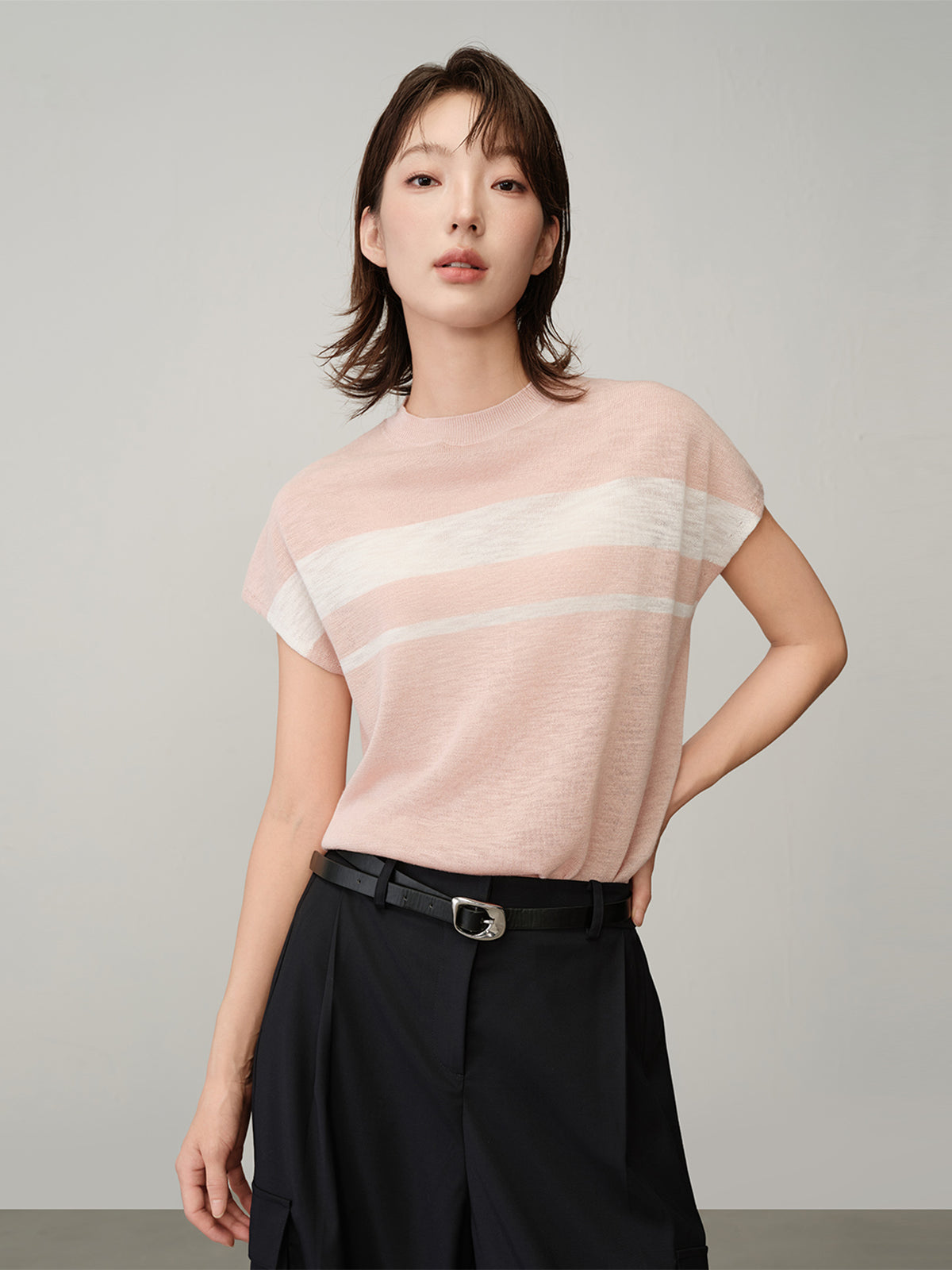 ID_02356517003_RW14_3_0_7_1290_1720.jpg;color:Ivory