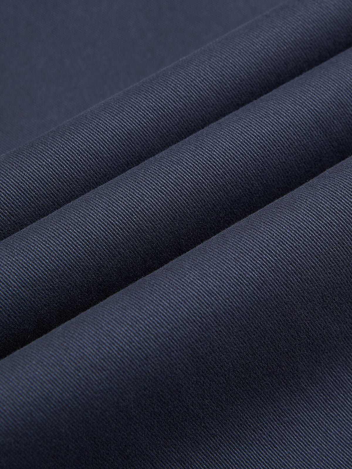 ID_01126220002_RW25_4_2_7_1290_1720.jpg;color:Cyberspace