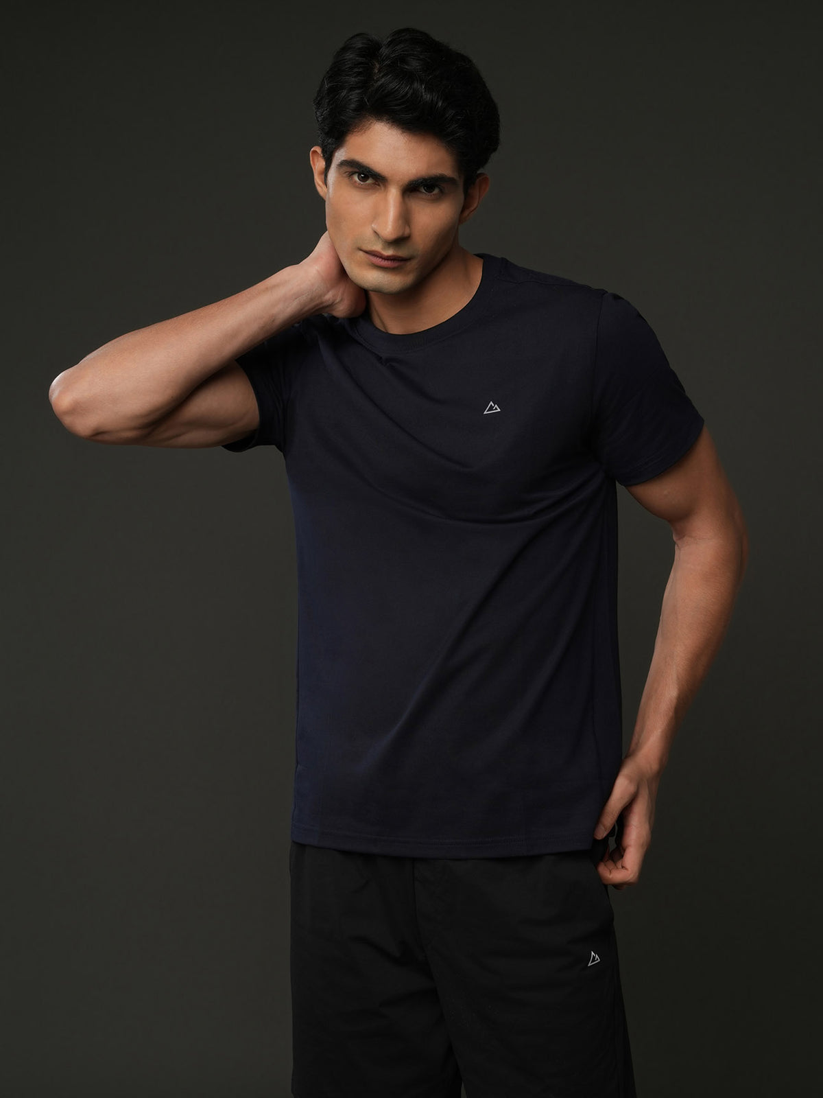 ID_01026286001_RW26_3_1_5_1290_1720.jpg;color:Signature Navy