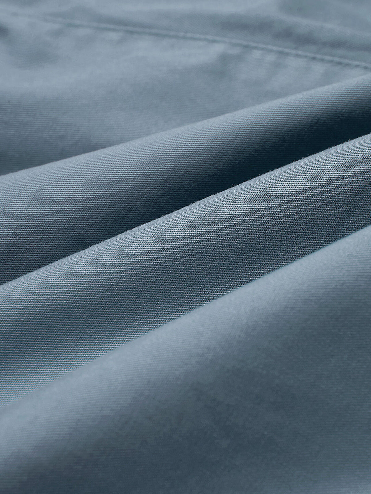 ID_01106229002_RW31_4_2_7_1290_1720.jpg;color:Subdued Blue