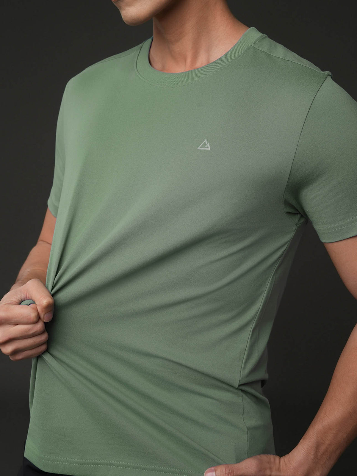ID_01026286001_RW59_3_1_6_1290_1720.jpg;color:Herbed Green