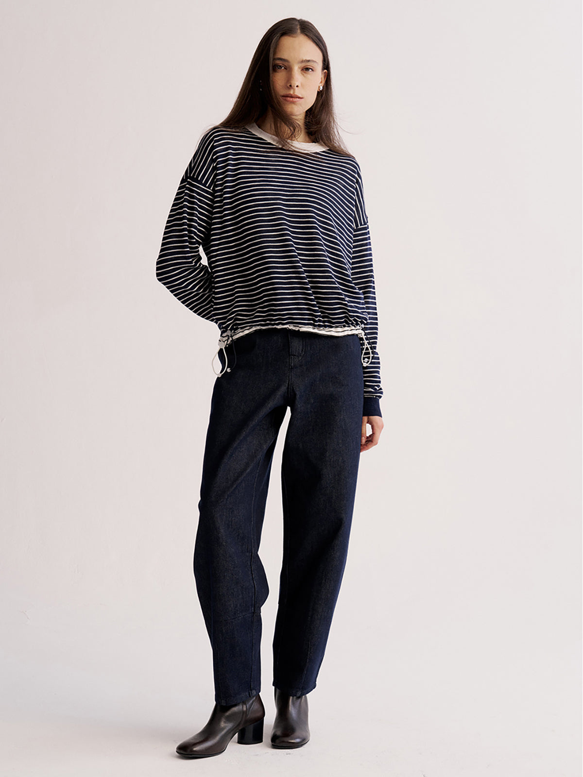 ID_02416500002_RW65_3_0_2_1290_1720.jpg;color:Denim