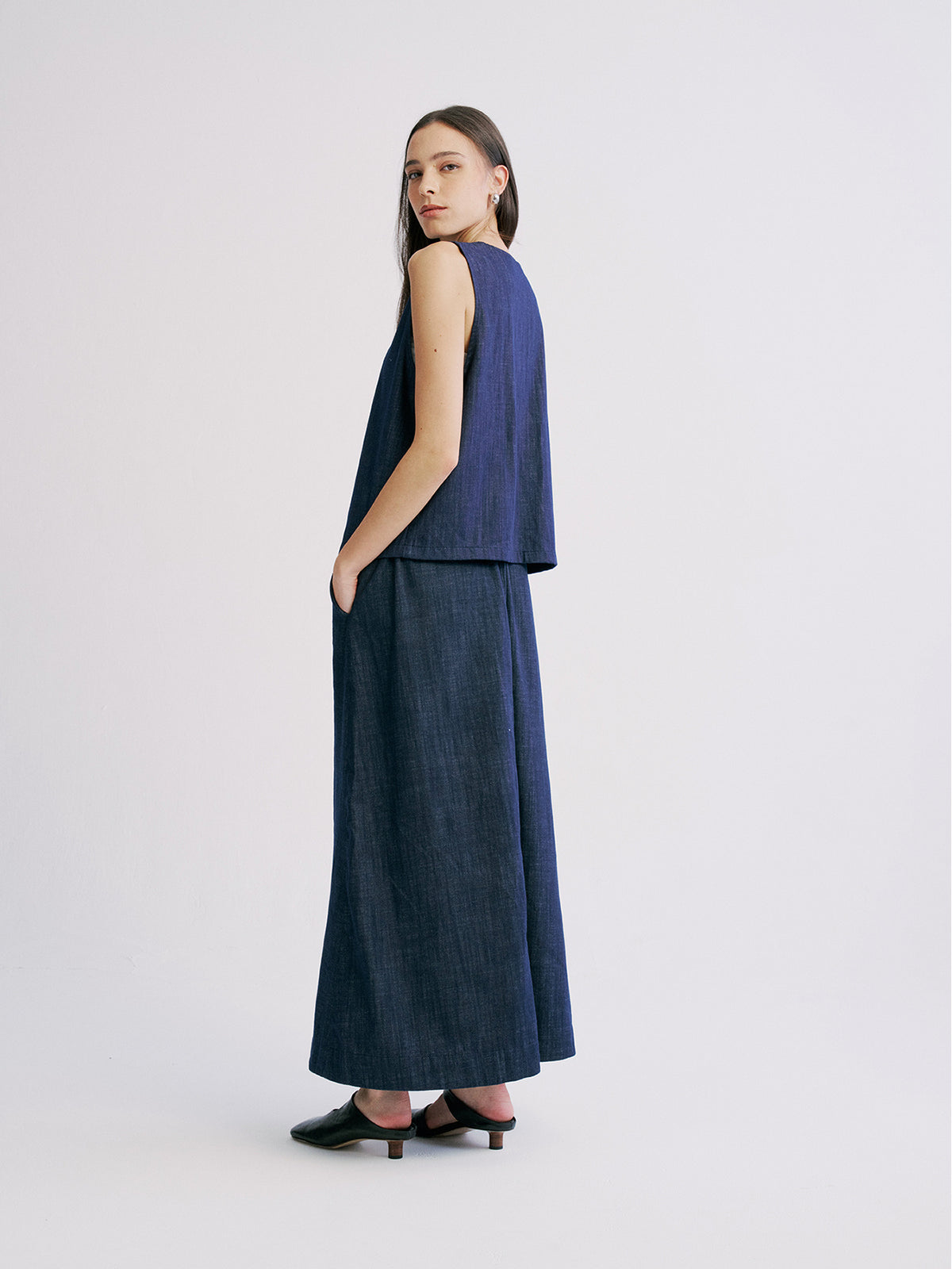 ID_02376512003_RW65_3_0_5_1290_1720.jpg;color:Denim