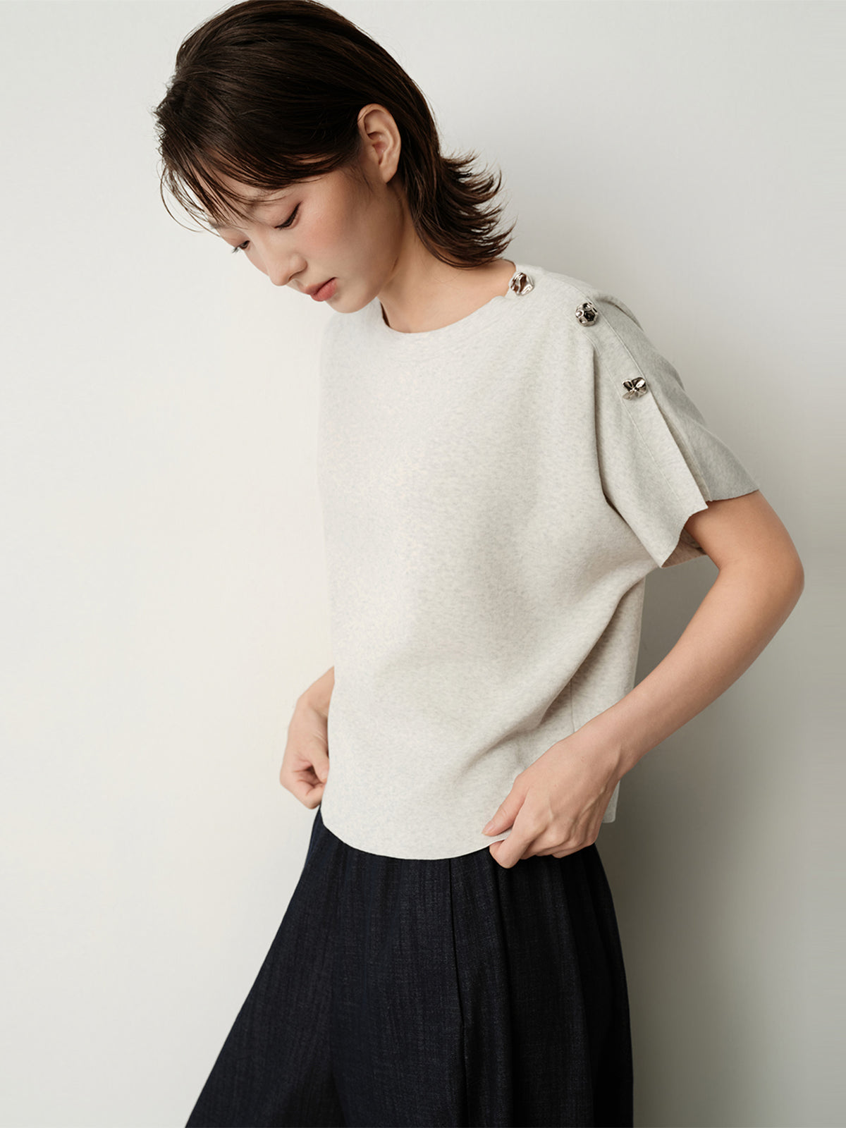 ID_02356504003_RW68_3_0_8_1290_1720.jpg;color:Ice