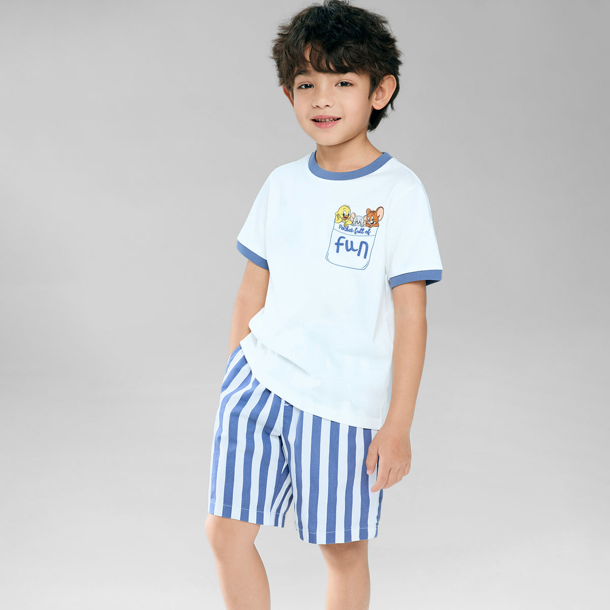 ID_03106256001_RW80_2_1_3_1500_1500.jpg;color:White x Blue Stripe