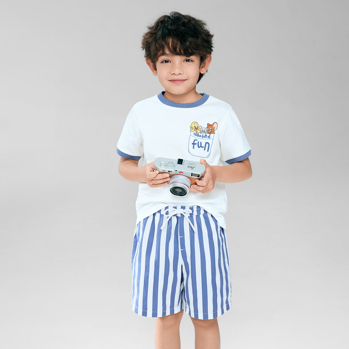 ID_03106256001_RW80_2_1_5_1500_1500.jpg;color:White x Blue Stripe